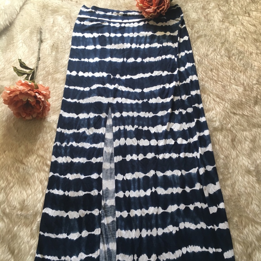 BRAND NEW Navy blue and white striped maxi skirt!